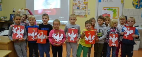 Szkolne obchody 100 Rocznicy Odzyskania Niepodległości przez Polskę Rozłaziński Bieg Niepodległości